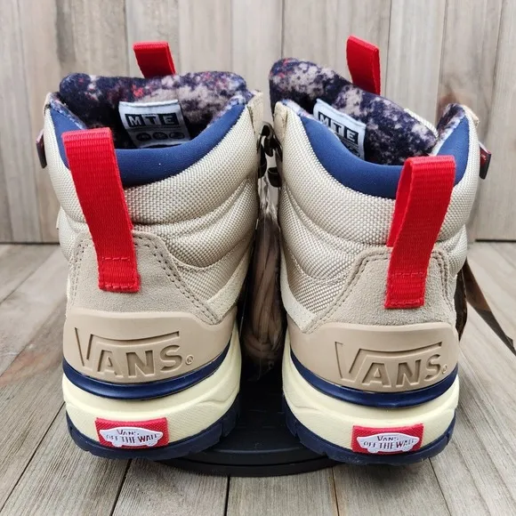 Vans Ultra Range MTE Exo 2 Women's size 9 (Mens 7.5) Waterproof Athletic Shoes