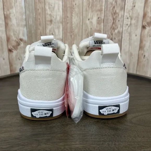 Vans UltraRange Pro Tyson Peterson (Marshmallow/Black) Shoe Size 8.5 Women