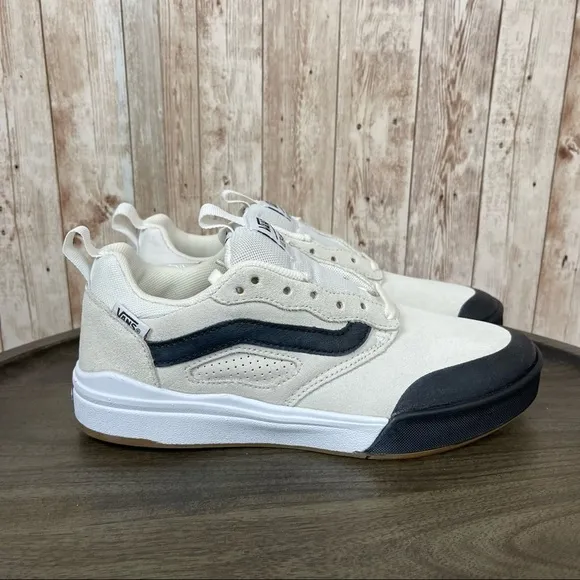 Vans UltraRange Pro Tyson Peterson (Marshmallow/Black) Shoe Size 8.5 Women