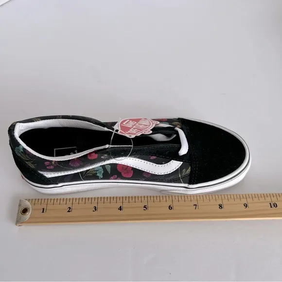 Vans - Unisex, Pressed Floral Old Skool Shoes. Size: M: 4.5, W: 6.0. NIB. (1798)