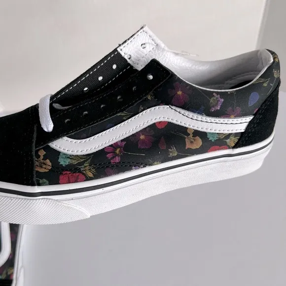 Vans - Unisex, Pressed Floral Old Skool Shoes. Size: M: 4.5, W: 6.0. NIB. (1798)