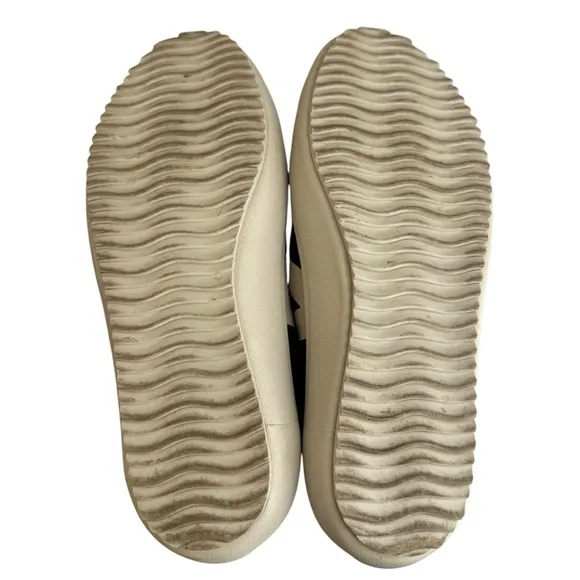 Veja Anthropologie Women’s Wata II Low-Top Sneakers Size 7