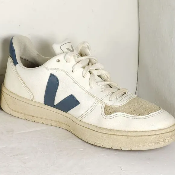 Veja Men's V-10 US 8,5 White Blue Leather Lace Up Low Top Sneakers Shoes