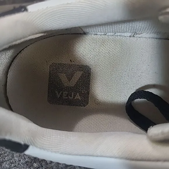 Veja V-12 Leather Low Top Sneakers Shoes White / Black Mens EUR 41 US 8‎