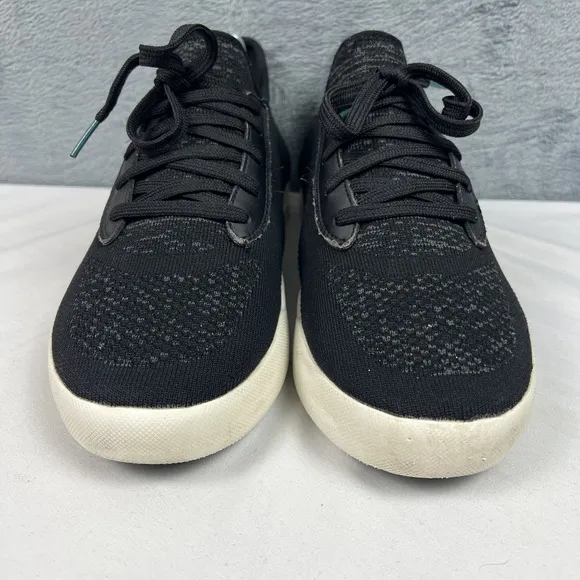 Vessi Weekend Sneaker Mens Size 10 Womens Size 11 Waterproof Shoes Black White