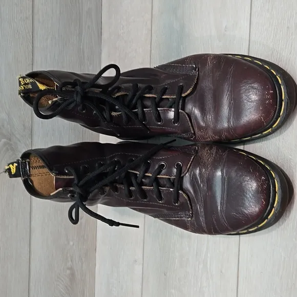 Vintage Dr.Martens Men's Chuncky Tractor  Leather Boots Shoes Sz UK 11 US 12