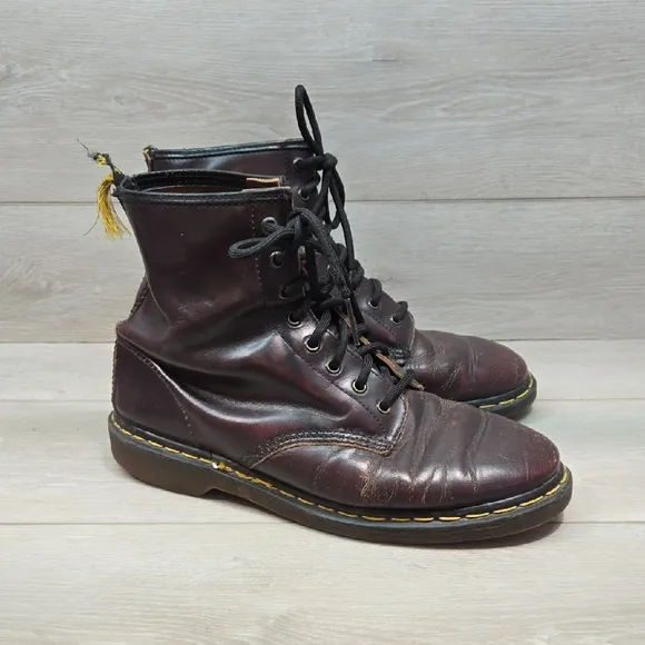 Vintage Dr.Martens Men's Chuncky Tractor  Leather Boots Shoes Sz UK 11 US 12