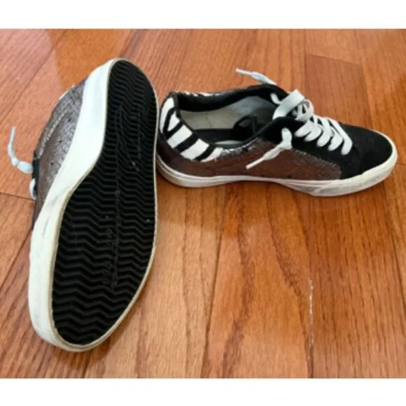 Vintage Havana Animal Print Low Top Sneakers Black 7