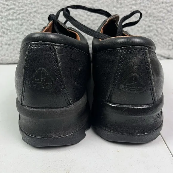 Vintage Nike ACG AIRLINER Boots Shoes Black Leather Low Top Size 9 RARE