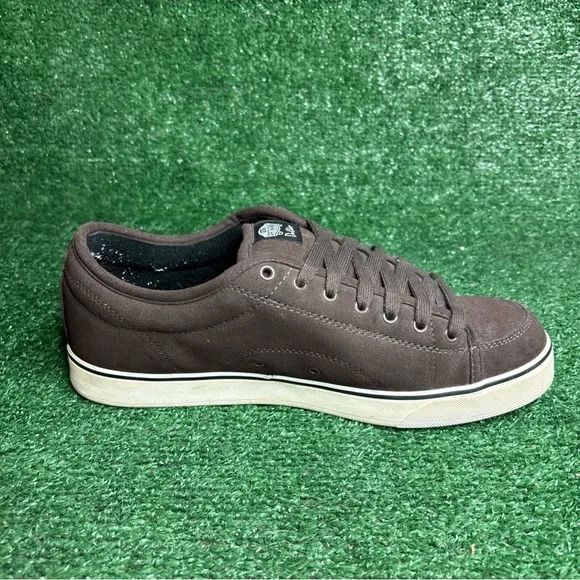 Vintage Vans Dollin Low Top Fat Tongue Skateboard Shoes Brown Mens Size 12