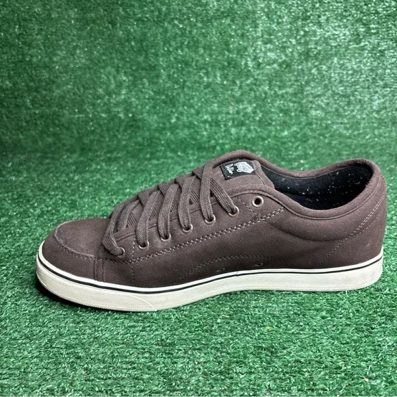 Vintage Vans Dollin Low Top Fat Tongue Skateboard Shoes Brown Mens Size 12