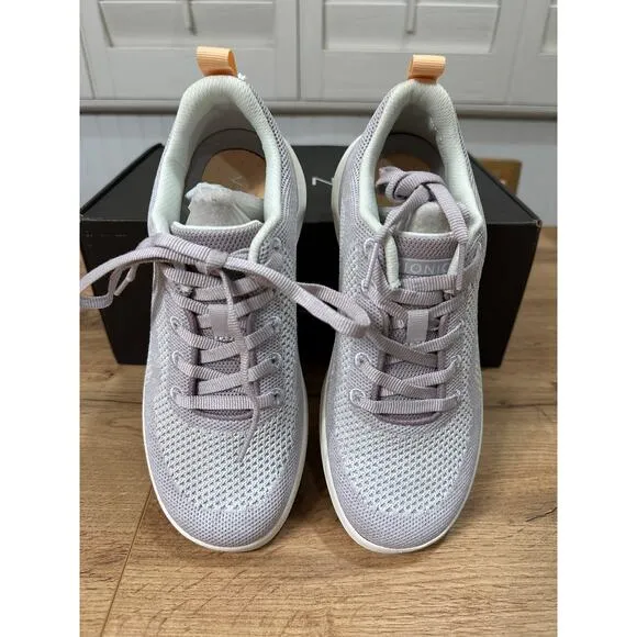 Vionic Arrival Sneakers Mist Knit Mesh Size 6.5 NIB Supportive Comfy for Travel