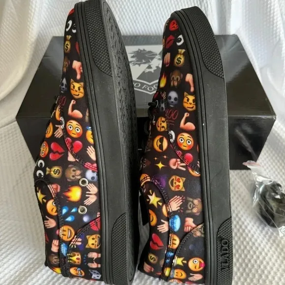 Vlado Footwear Milo Low Top Canvas Emoji Sneaker Men’s Size 12 New with Box