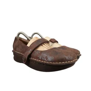 White Mountain Shoes Womens 8 Mary Jane Comfort Platform Leather Floral Fashion