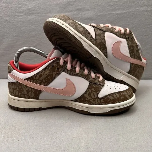 Womens 7.5 / 6Y Nike Dunk Low XOXO Shoes Dark Khaki Bubblegum Pink 2006