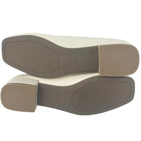 Women's Closed Square Toe Cross Strap Ballet Style Flats 245 CN/6.5 US