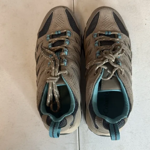 Women’s Columbia Crestwood Low Waterproof Hiking Shoe Size 7 Tan/Teal EUC