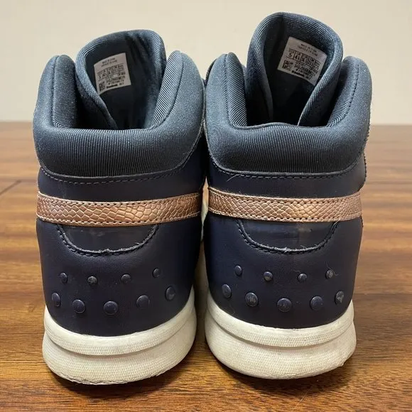 Women's Reebok Classic Blue and Rose Gold High Top Shoes Size 5