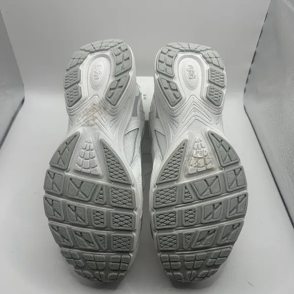 Women's Ryka Sneakers White Grey Size 7W