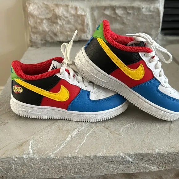 Youth 10 Nike Air Force 1 Low LV8 UNO edition shoes