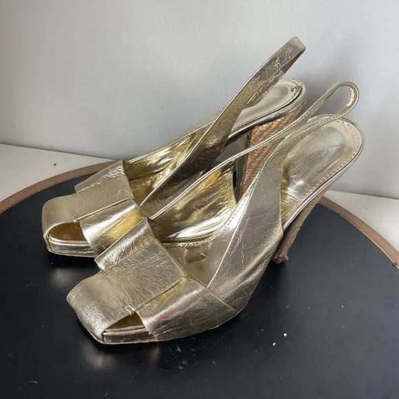 Yves Saint Laurent YSL Square Toe Gold Slingback High Heel Size 38 7.5 US