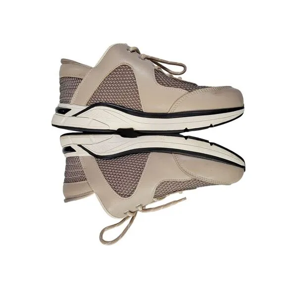 Zeba Hands Free Sneakers Men's 8‎ Beige Low Top Lace Up Activewear Shoes